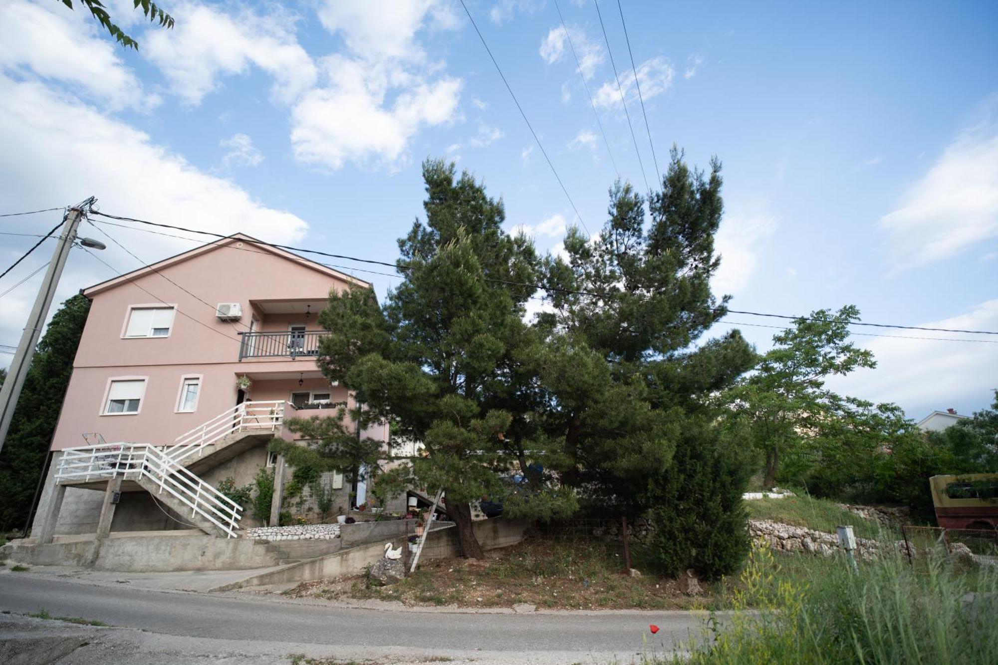 Skywalk House Mostar